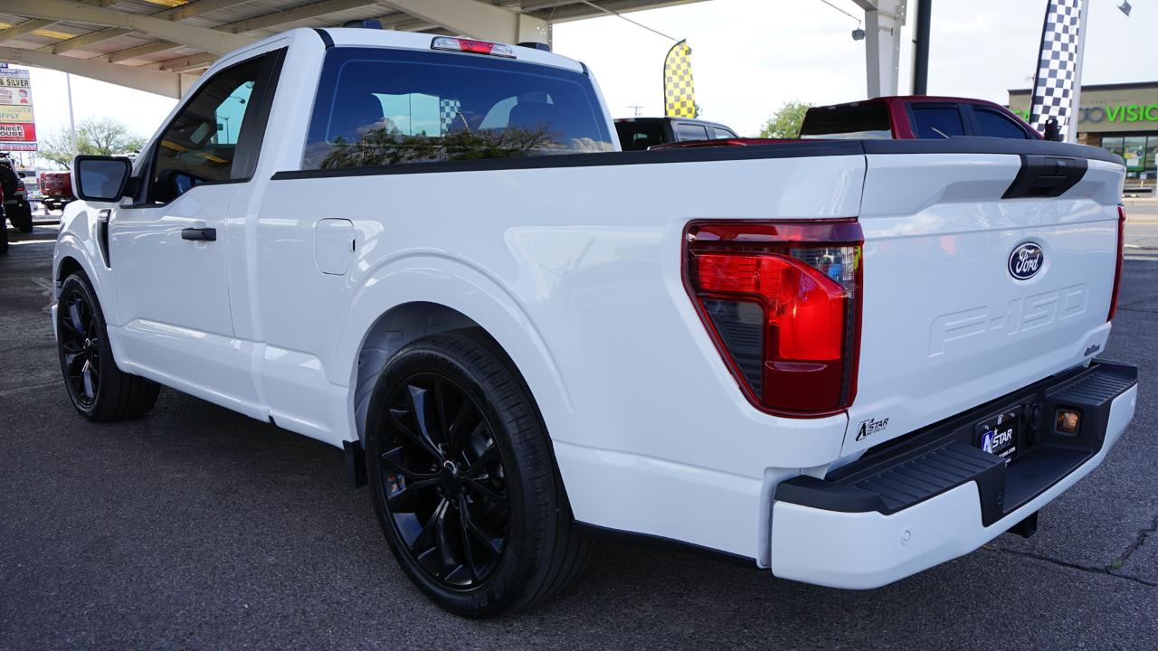 Ford F-150 XL 2WD Reg Cab 6.5' Box 2026