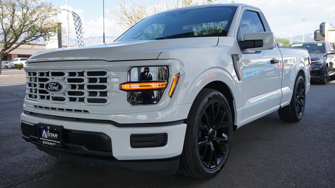 Ford F-150 XL 2WD Reg Cab 6.5' Box 2026