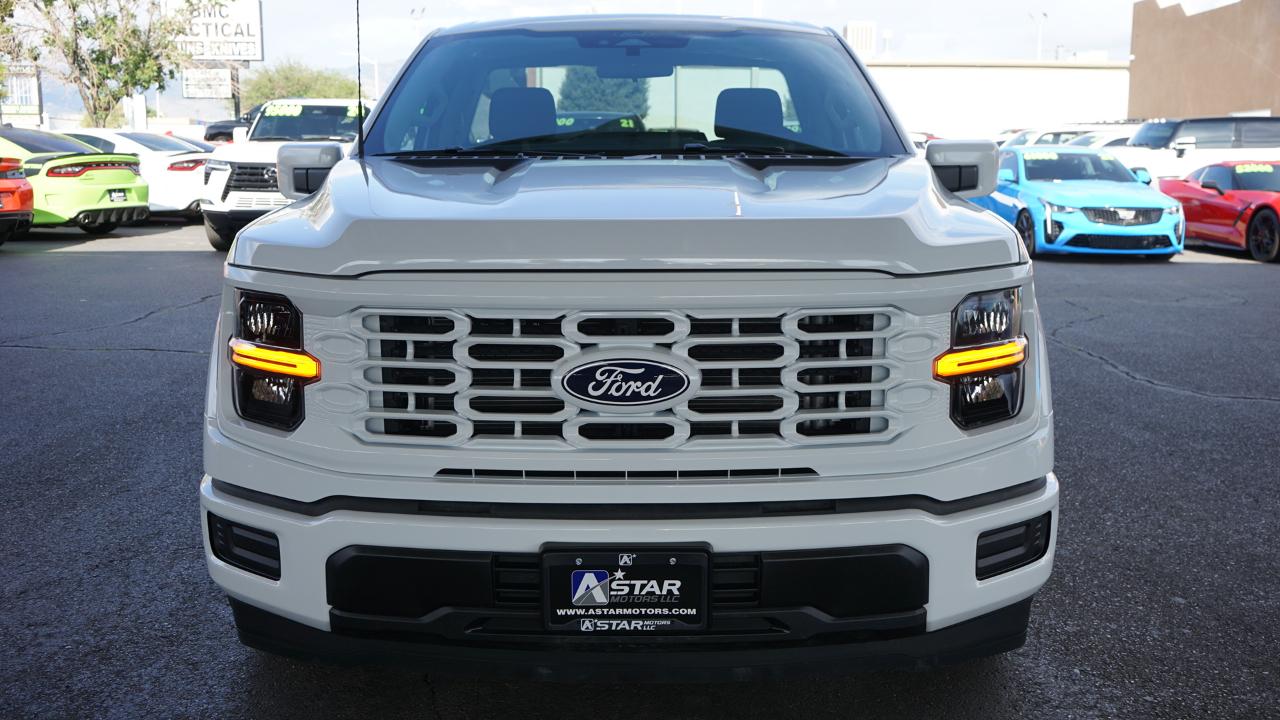 Ford F-150 XL 2WD Reg Cab 6.5' Box 2026