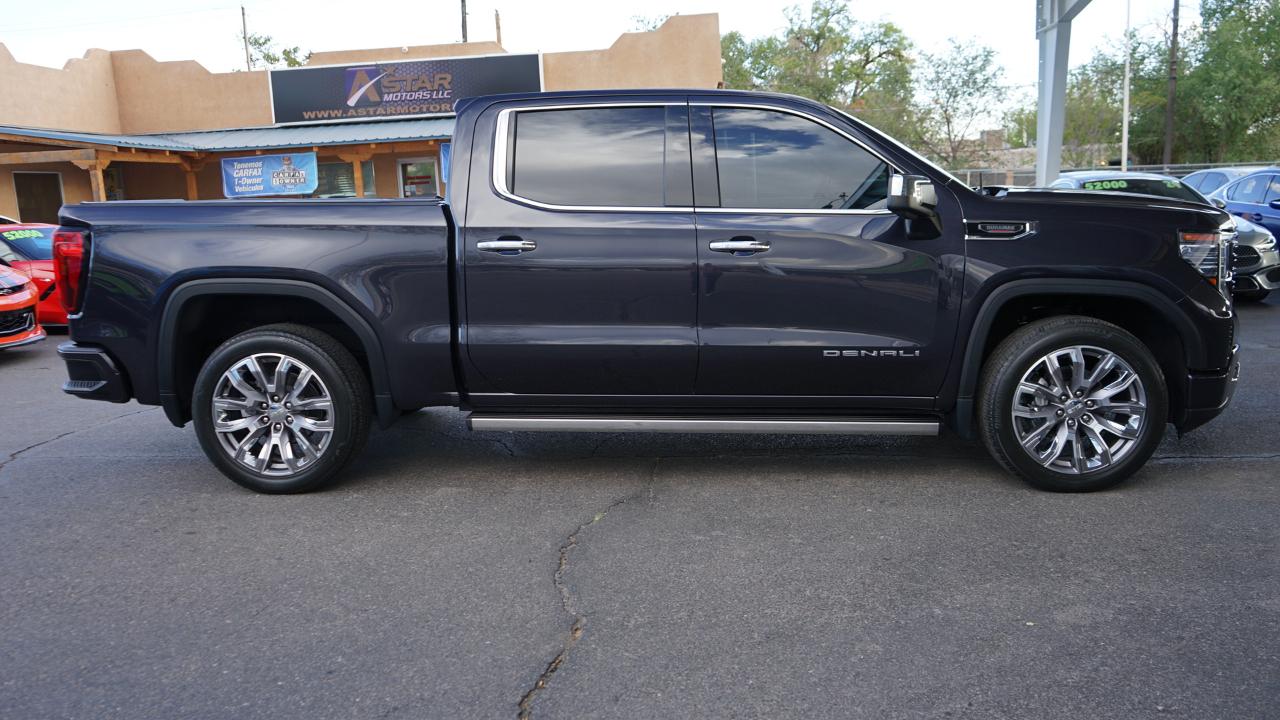 GMC Sierra 1500 4WD Crew Cab 147" Denali 2023