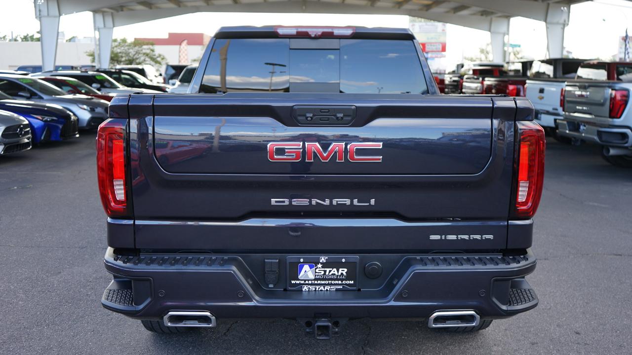 GMC Sierra 1500 4WD Crew Cab 147" Denali 2023