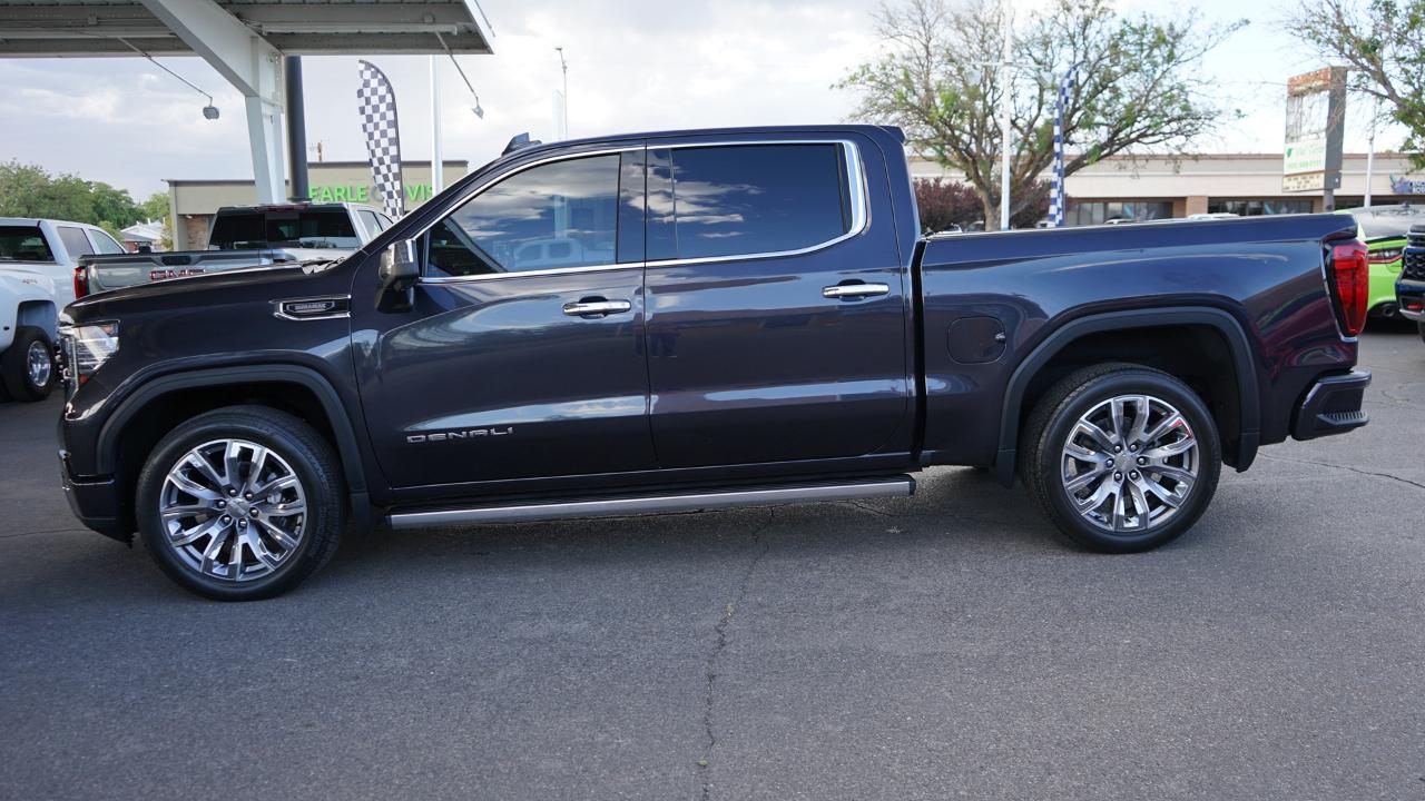 GMC Sierra 1500 4WD Crew Cab 147" Denali 2023
