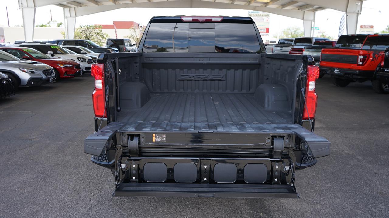 Chevrolet Silverado 1500 4WD Crew Cab 147" ZR2 2023