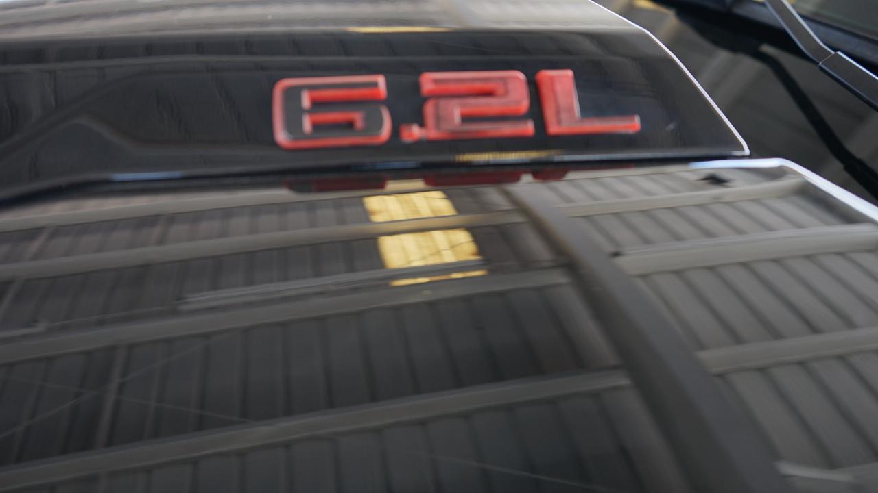 Chevrolet Silverado 1500 4WD Crew Cab 147" ZR2 2023