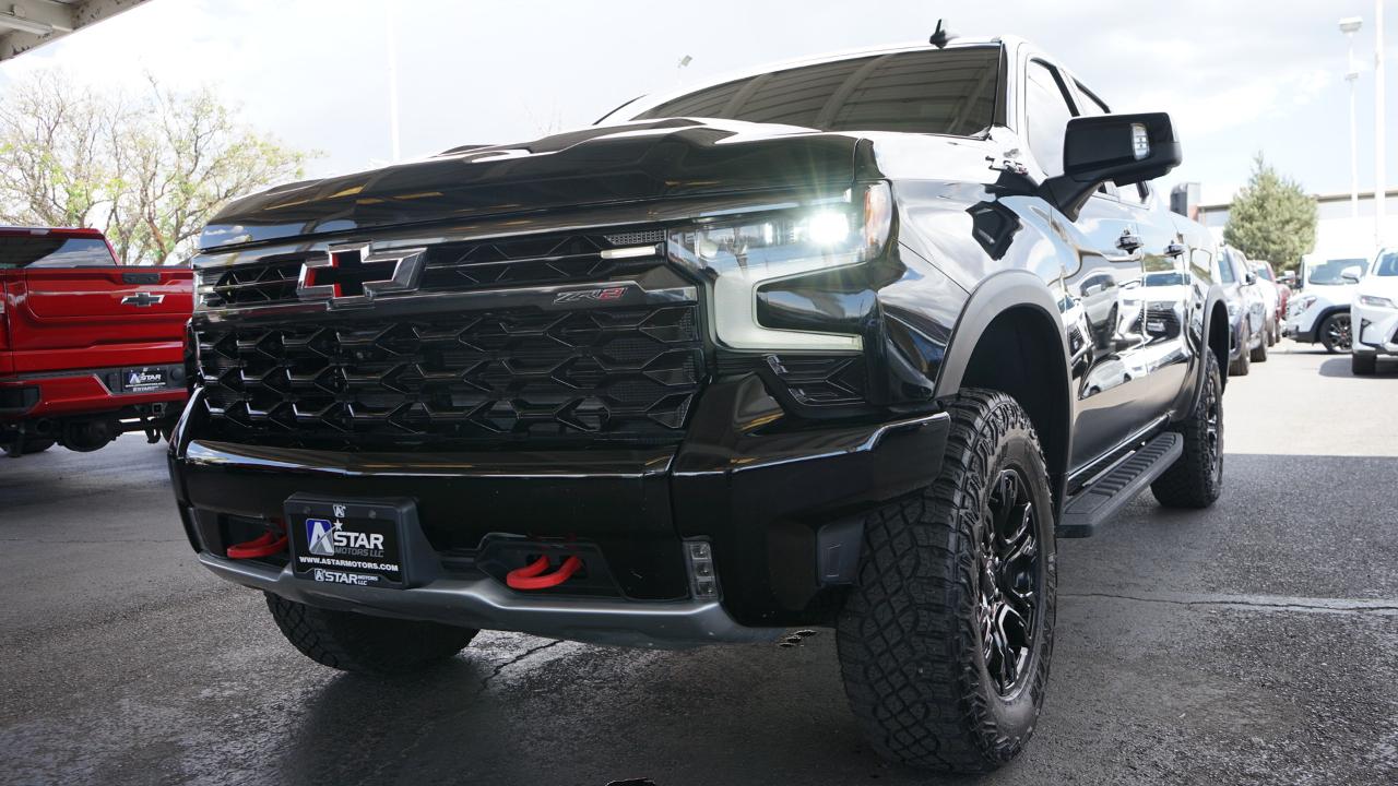 Chevrolet Silverado 1500 4WD Crew Cab 147" ZR2 2023