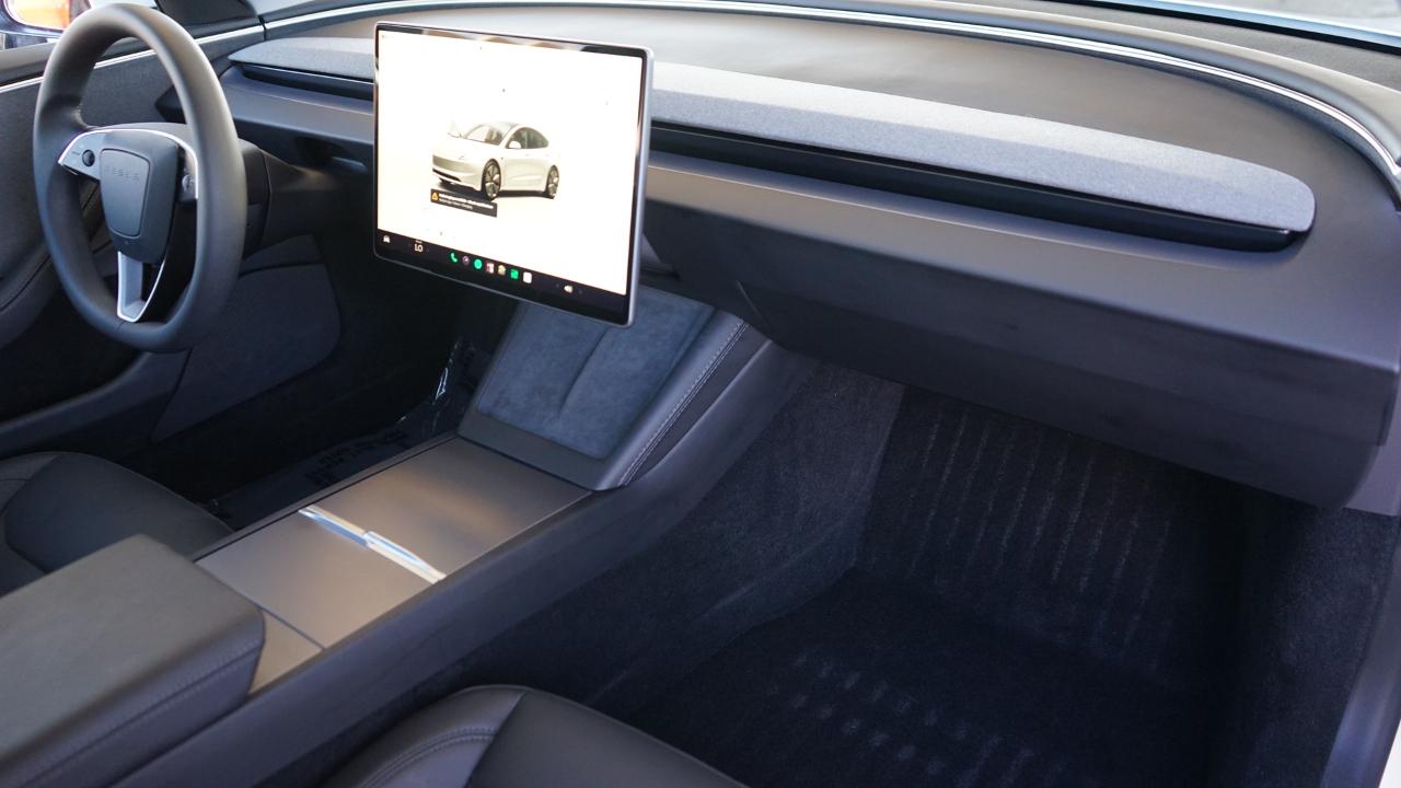 Tesla Model 3 Long Range RWD 2025