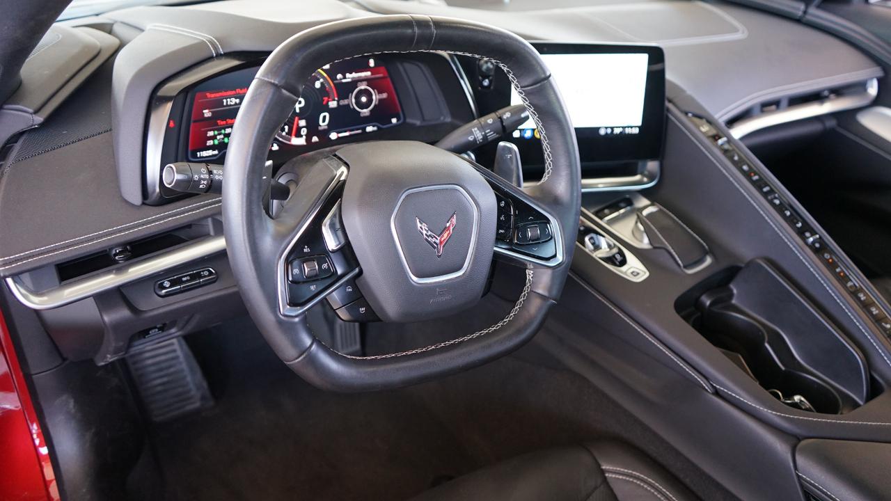 Chevrolet Corvette 2dr Stingray Cpe w/2LT 2021