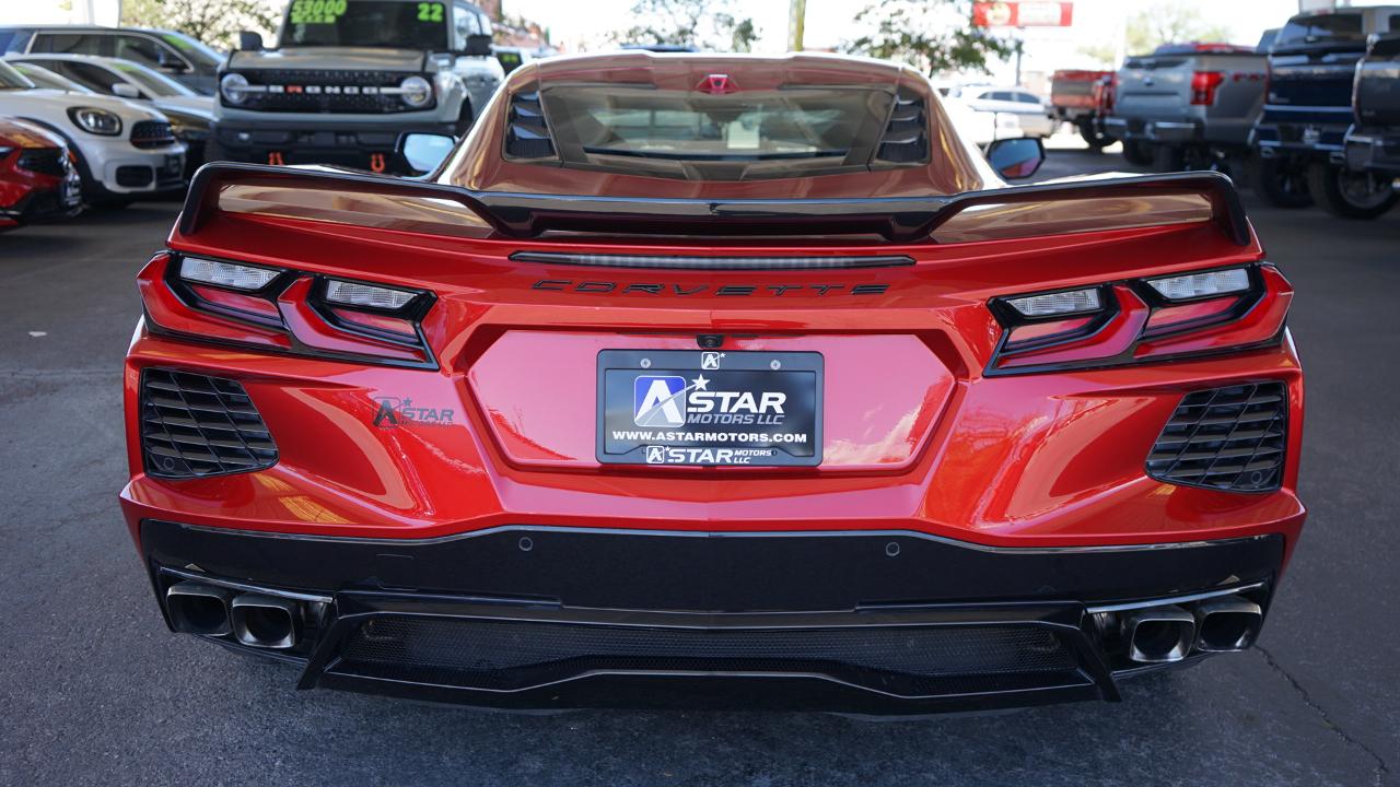 Chevrolet Corvette 2dr Stingray Cpe w/2LT 2021