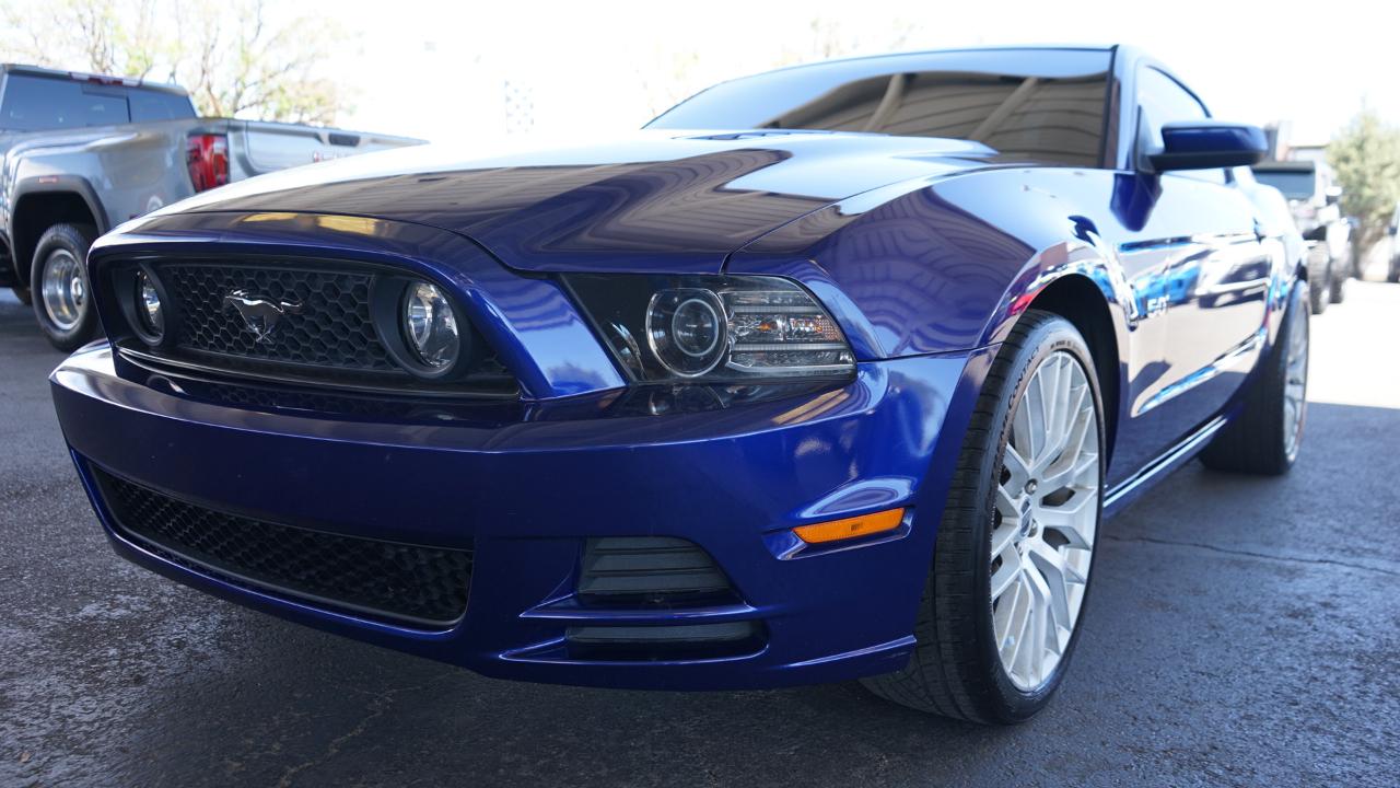 Ford Mustang 2dr Cpe GT 2014