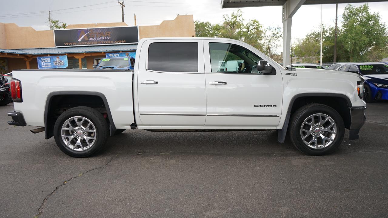 GMC Sierra 1500 4WD Crew Cab 143.5" SLT 2017