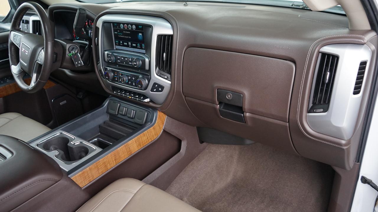 GMC Sierra 1500 4WD Crew Cab 143.5" SLT 2017