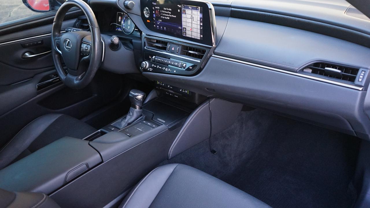 Lexus ES ES 350 FWD 2022