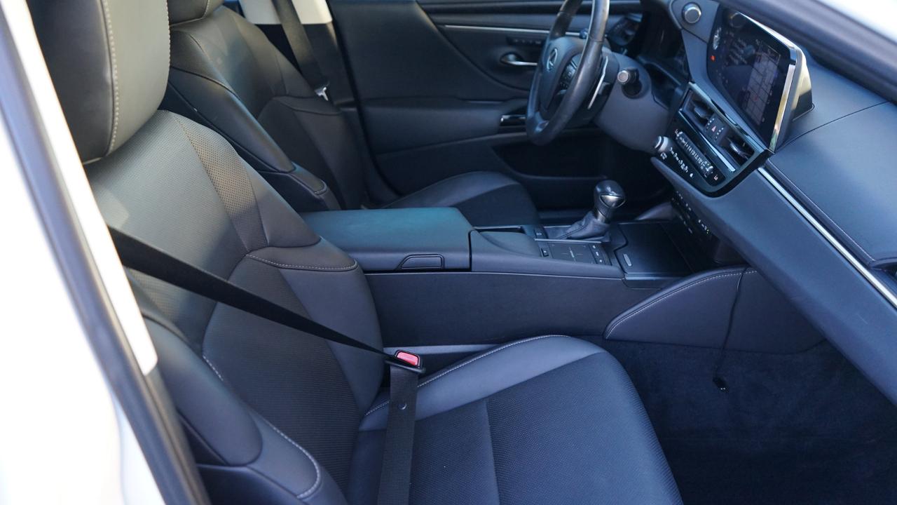 Lexus ES ES 350 FWD 2022