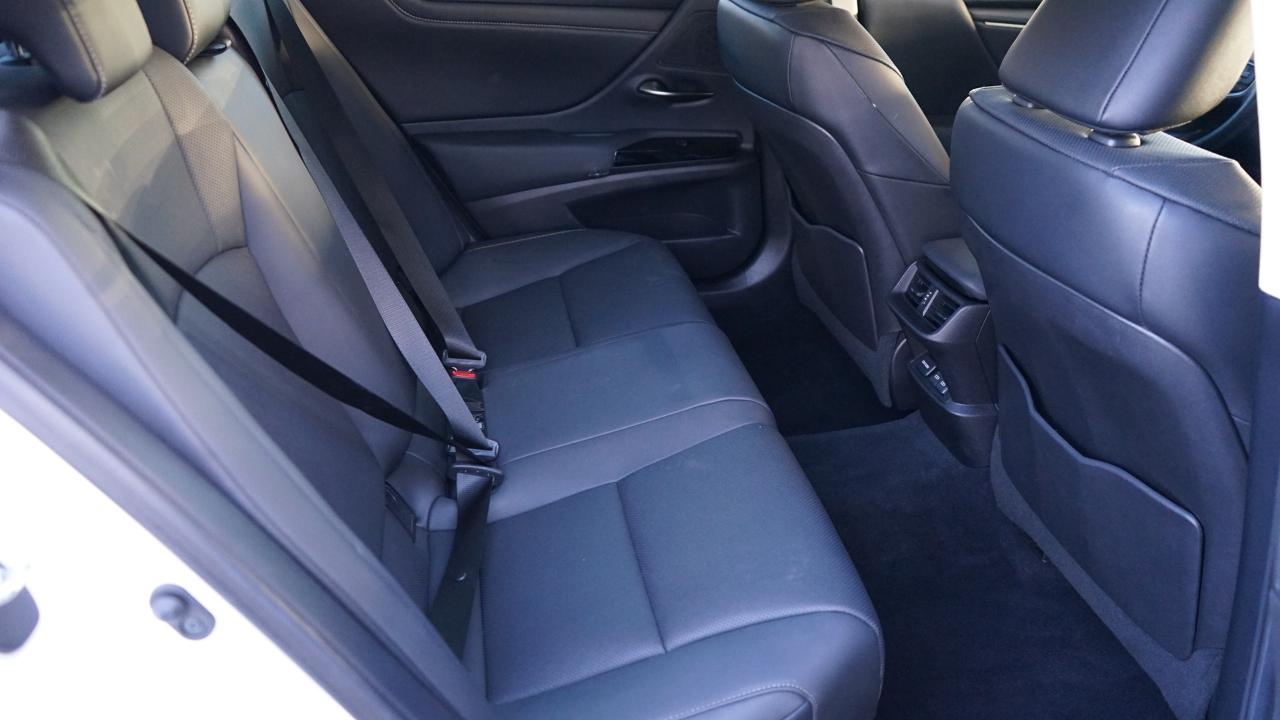 Lexus ES ES 350 FWD 2022
