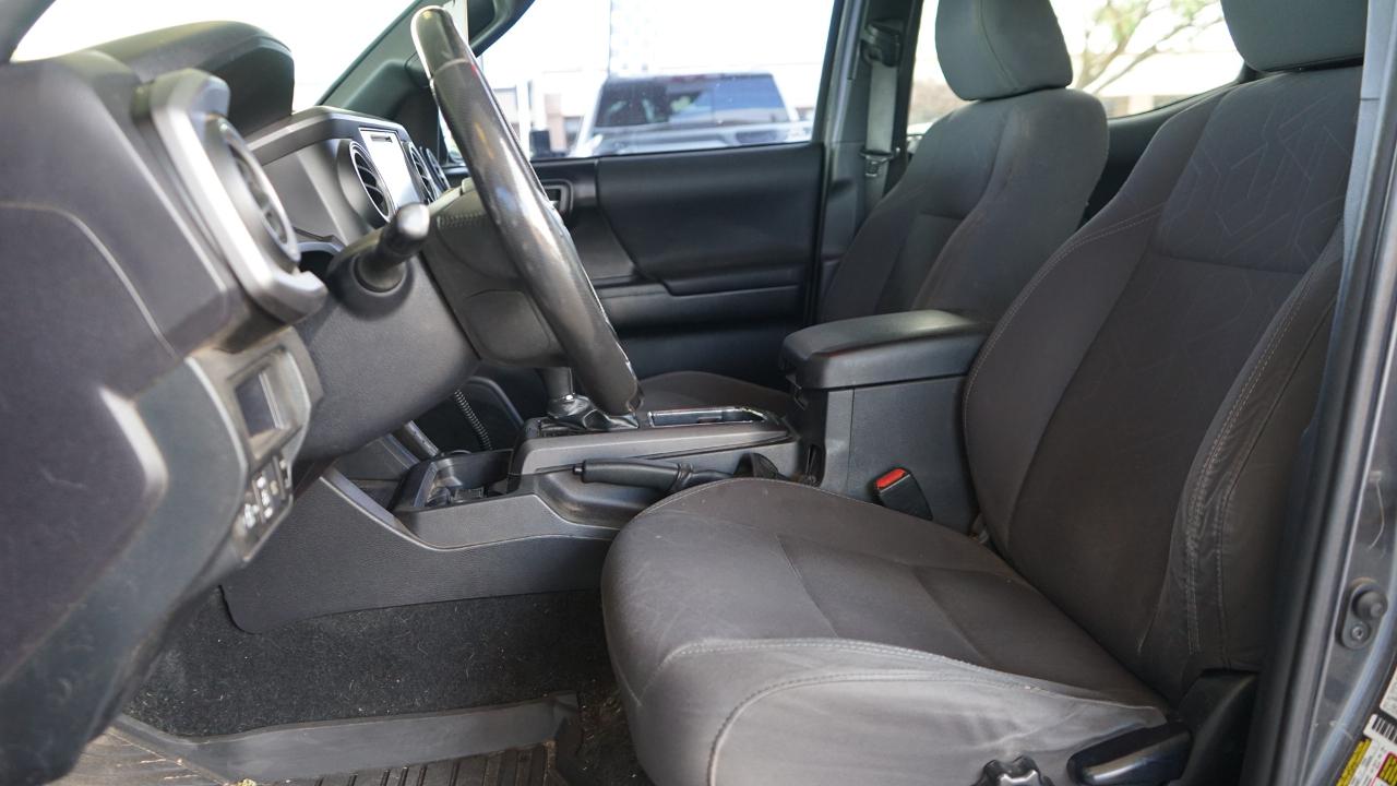 Toyota Tacoma 4WD SR5 Double Cab 6' Bed V6 AT (Natl) 2019