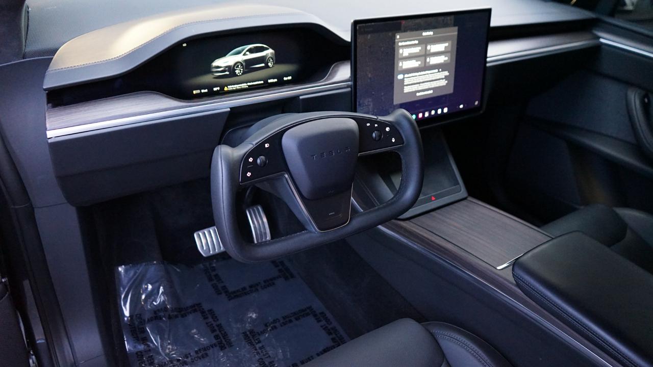 Tesla Model X AWD 2023