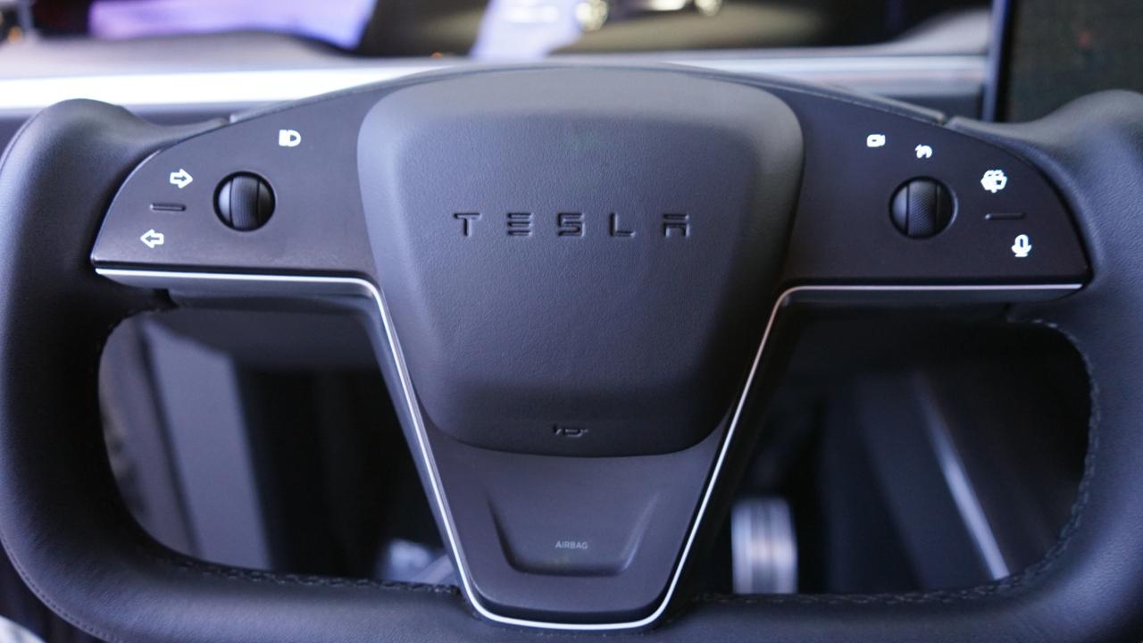 Tesla Model X AWD 2023