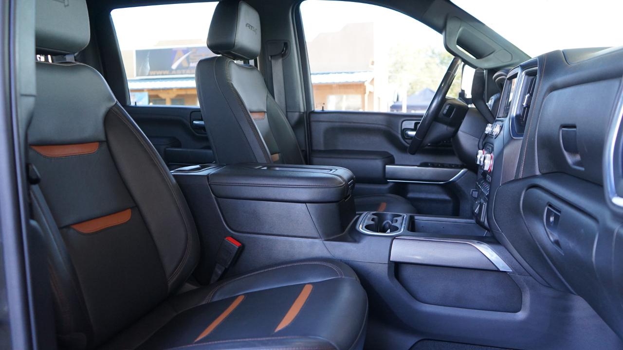 GMC Sierra 2500HD 4WD Crew Cab 159" AT4 2022