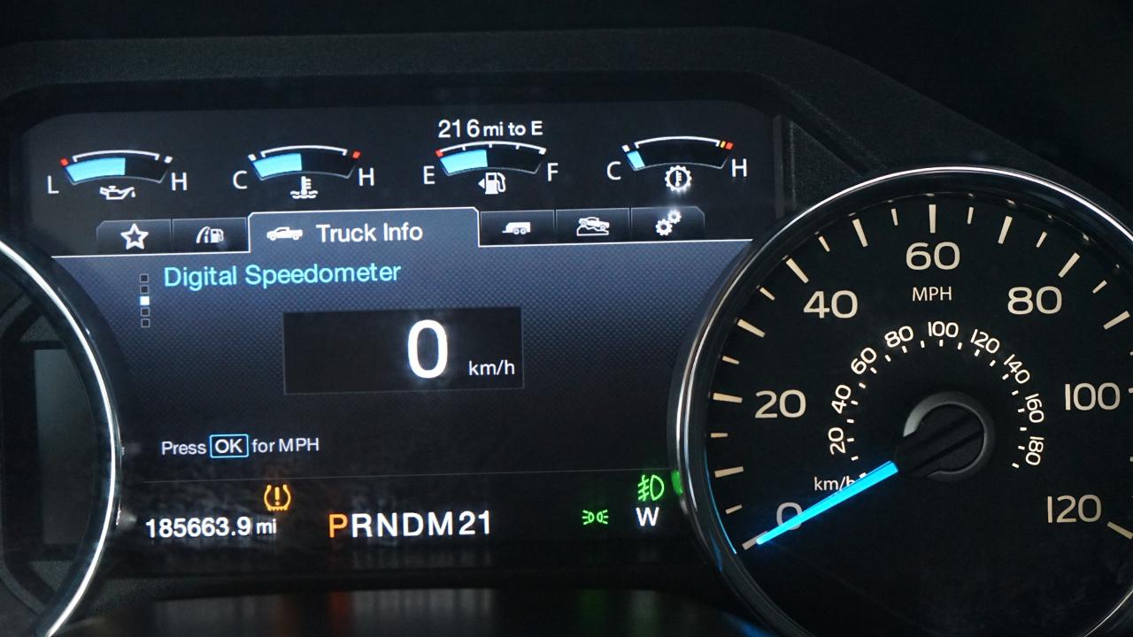 Ford F-150 4WD SuperCrew 145" Platinum 2015