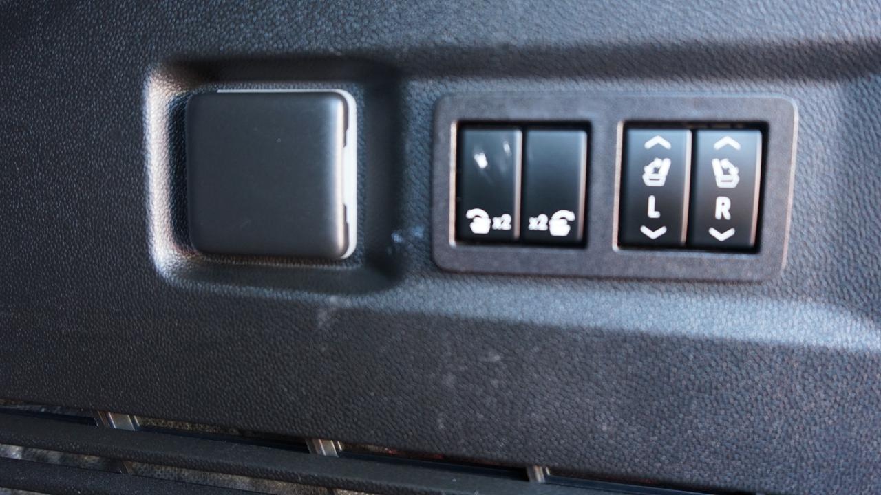 Chevrolet Tahoe 4WD 4dr Z71 2023