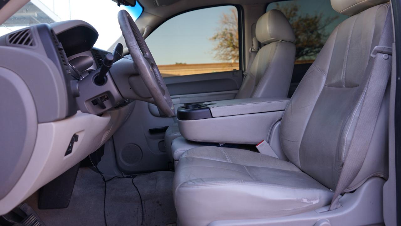 Chevrolet Silverado 1500 4WD Crew Cab 143.5" LT 2012