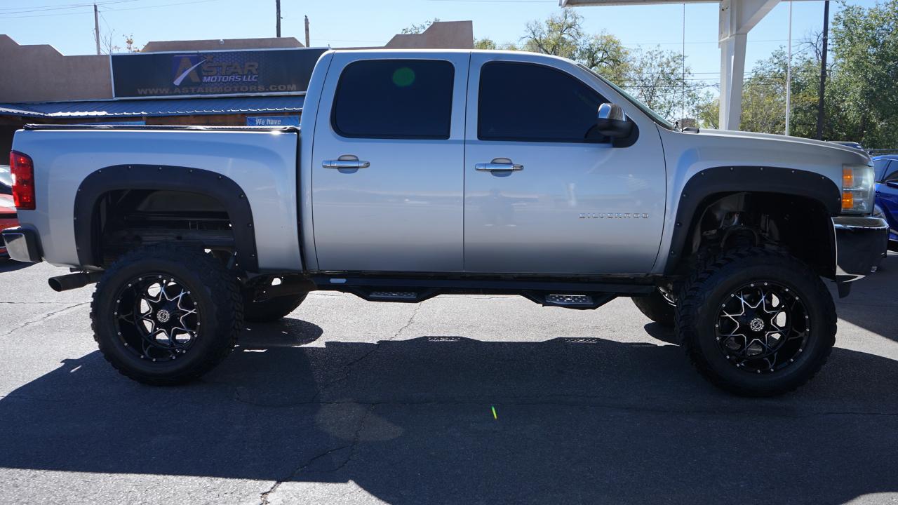 Chevrolet Silverado 1500 4WD Crew Cab 143.5" LT 2012