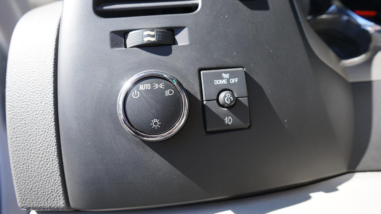 Chevrolet Silverado 1500 4WD Crew Cab 143.5" LT 2012