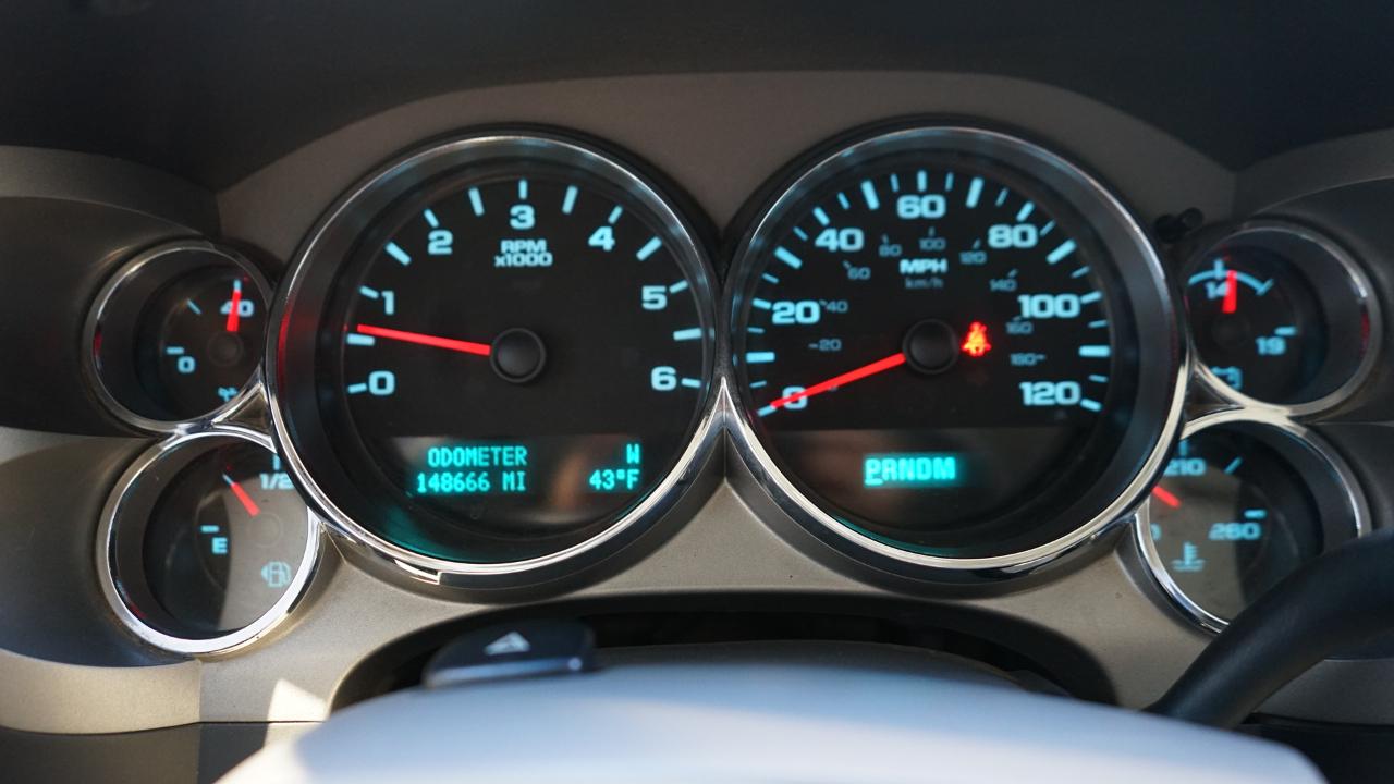 Chevrolet Silverado 1500 4WD Crew Cab 143.5" LT 2012
