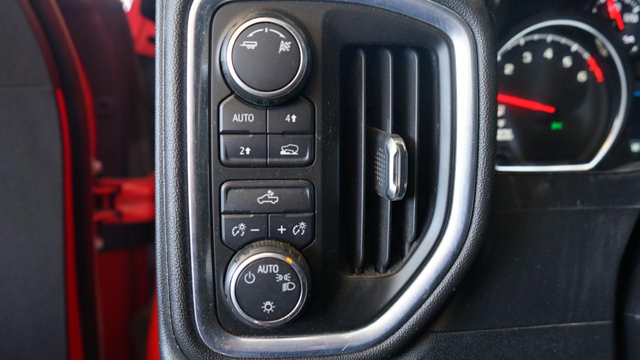 Chevrolet Silverado 1500 4WD Crew Cab 147" LT 2019
