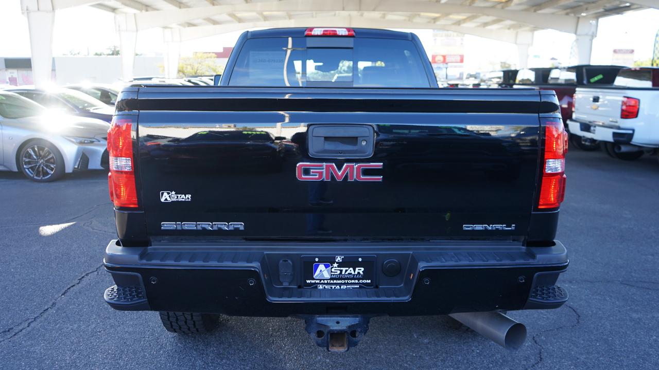 GMC Sierra 2500HD 4WD Crew Cab 153.7" Denali 2019