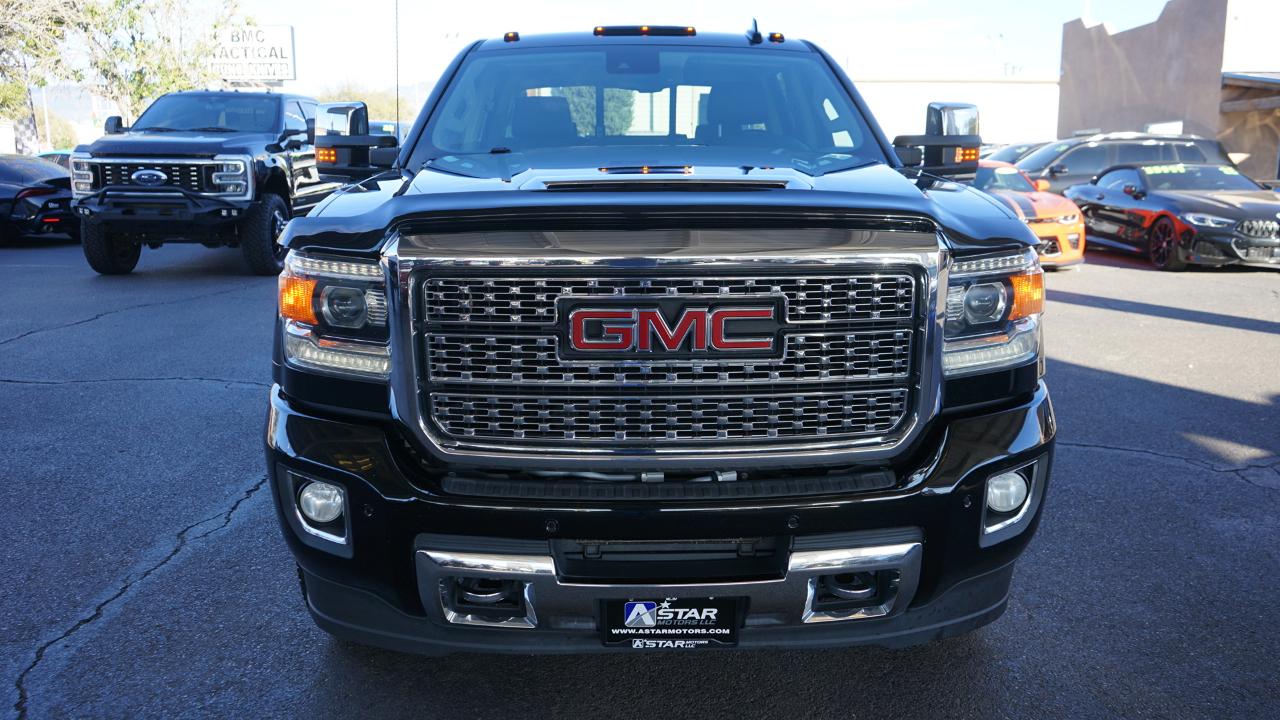 GMC Sierra 2500HD 4WD Crew Cab 153.7" Denali 2019