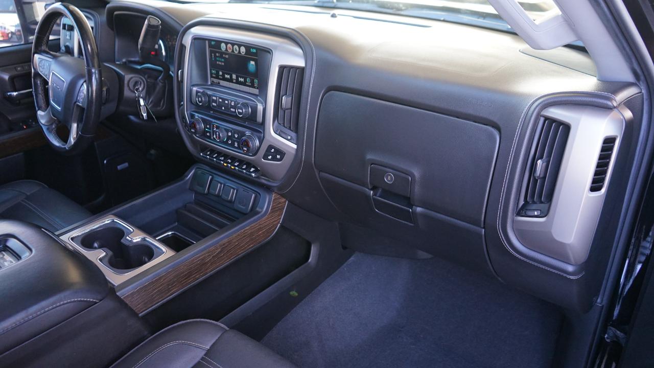 GMC Sierra 2500HD 4WD Crew Cab 153.7" Denali 2019