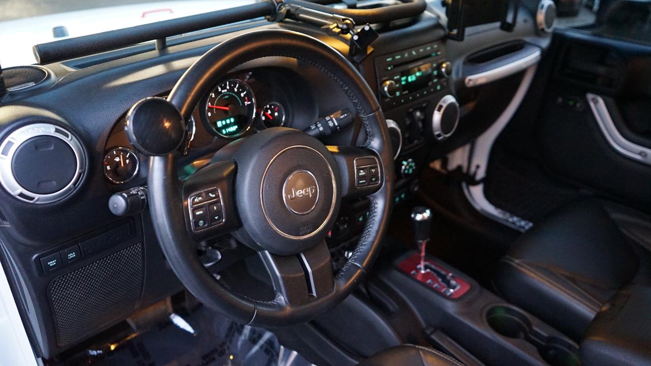 Jeep Wrangler Unlimited 4WD 4dr Rubicon 2016