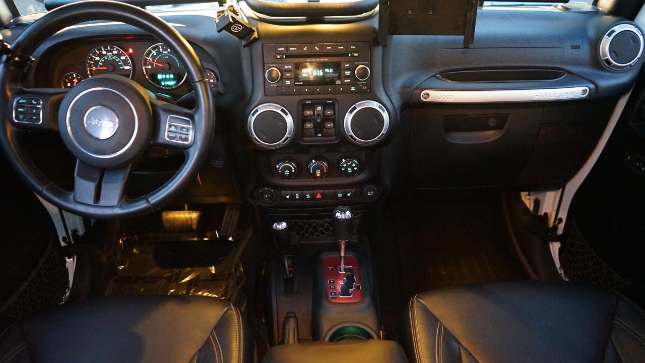 Jeep Wrangler Unlimited 4WD 4dr Rubicon 2016