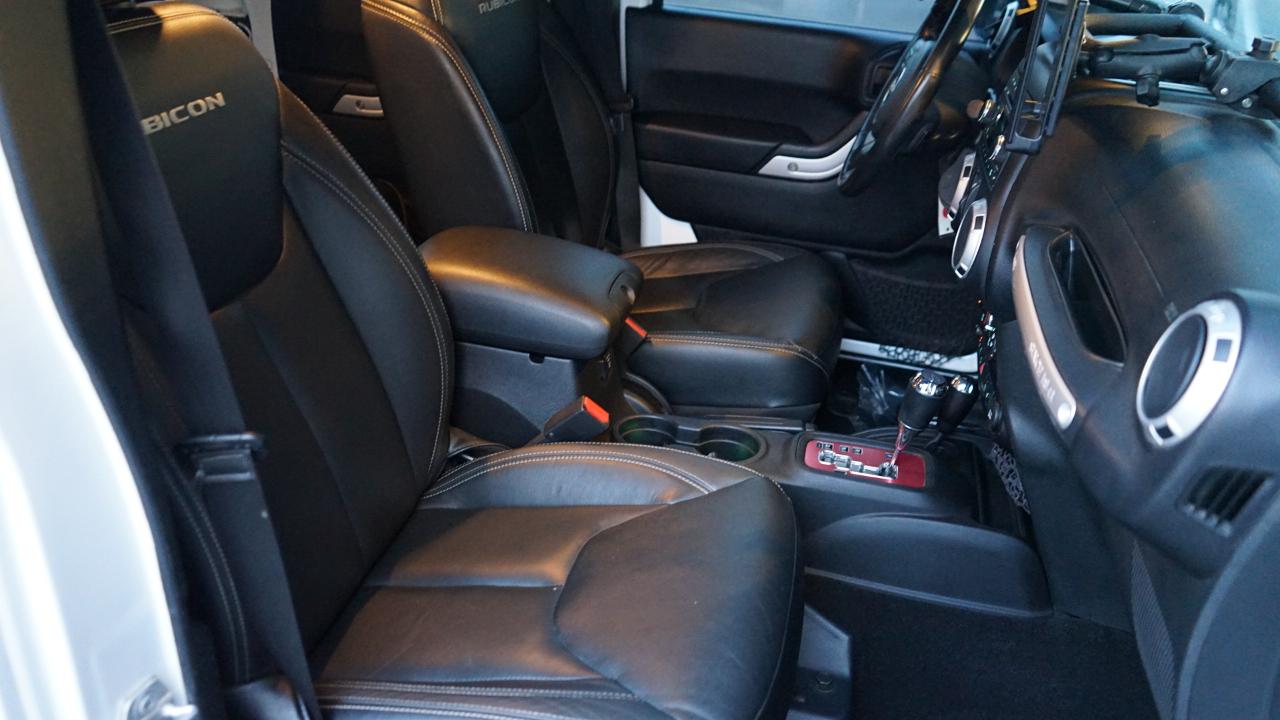 Jeep Wrangler Unlimited 4WD 4dr Rubicon 2016