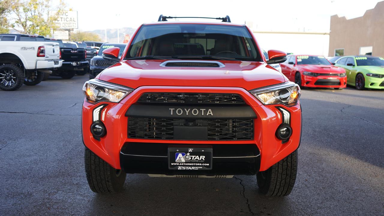 Toyota 4Runner TRD Pro 4WD (Natl) 2023