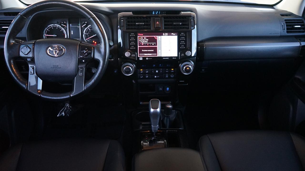 Toyota 4Runner TRD Pro 4WD (Natl) 2023