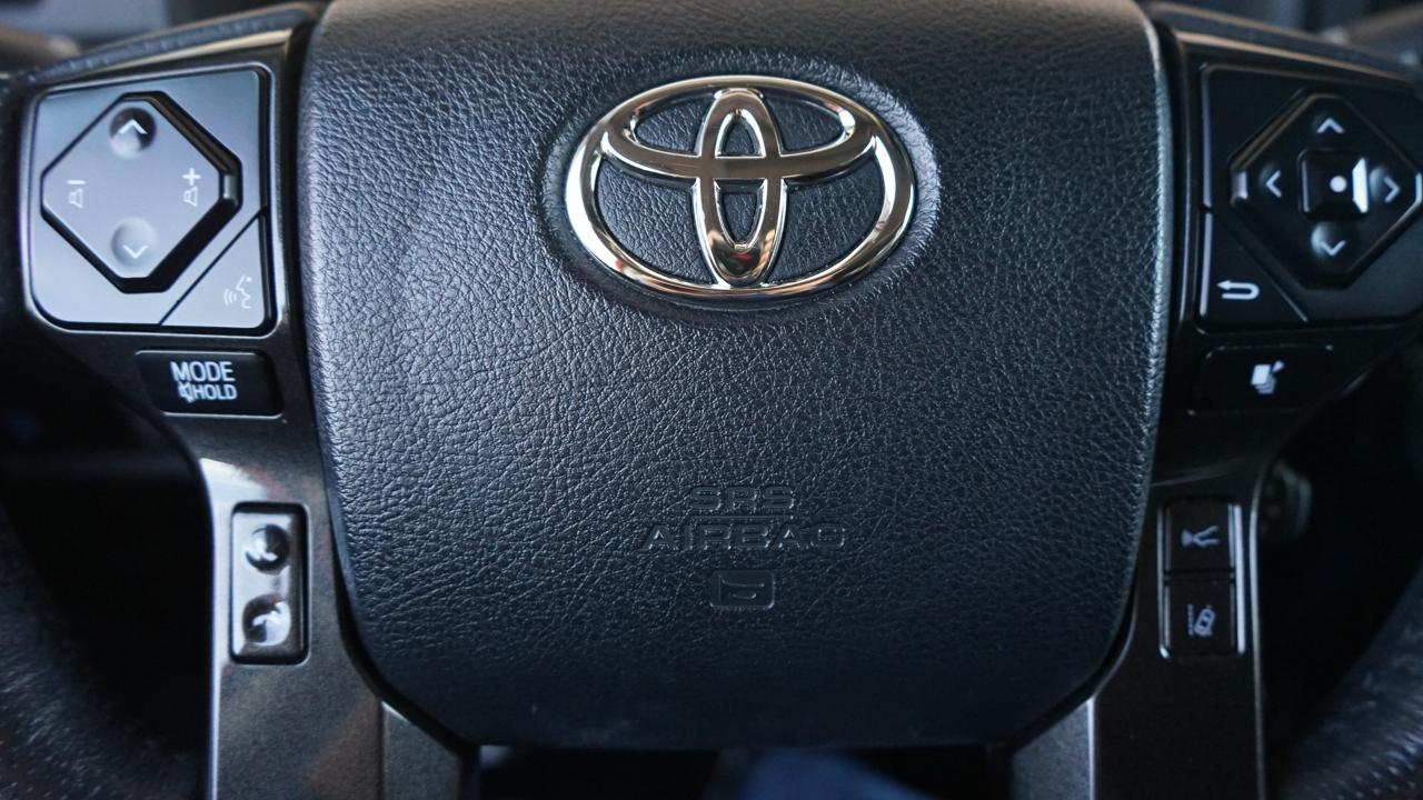 Toyota 4Runner TRD Pro 4WD (Natl) 2023