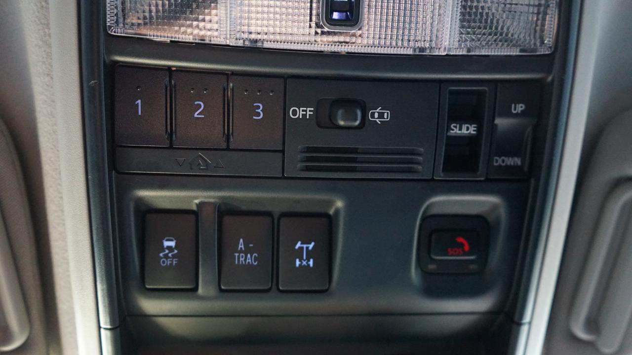 Toyota 4Runner TRD Pro 4WD (Natl) 2023