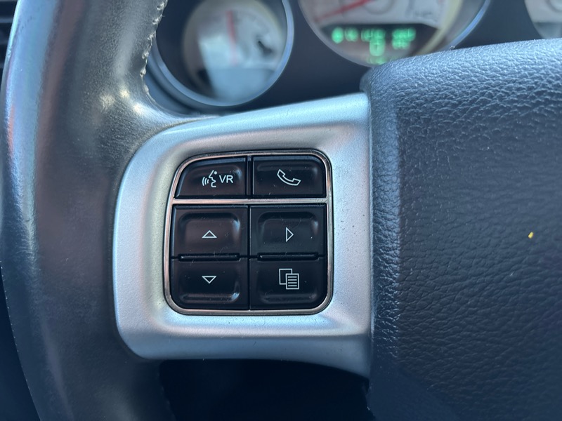 Dodge Challenger SXT 2013