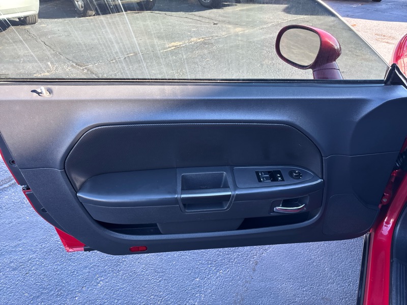 Dodge Challenger SXT 2013