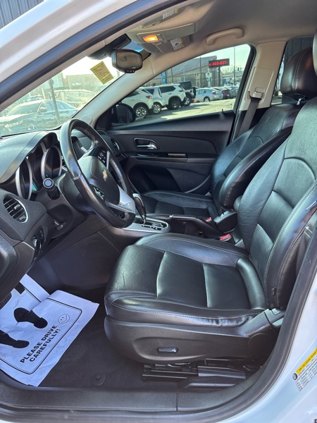 Chevrolet Cruze 2LT Auto 2013