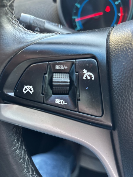 Chevrolet Cruze 2LT Auto 2013