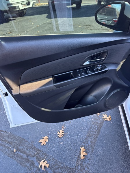 Chevrolet Cruze 2LT Auto 2013