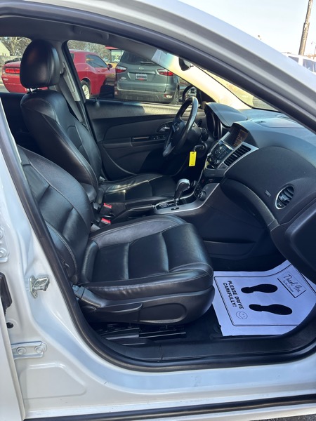 Chevrolet Cruze 2LT Auto 2013