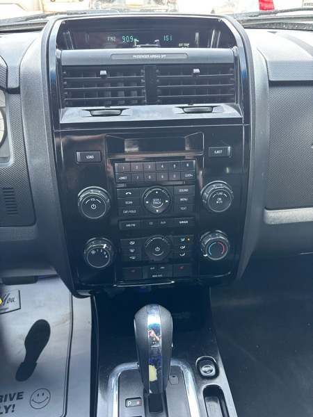 Ford Escape Limited FWD 2011