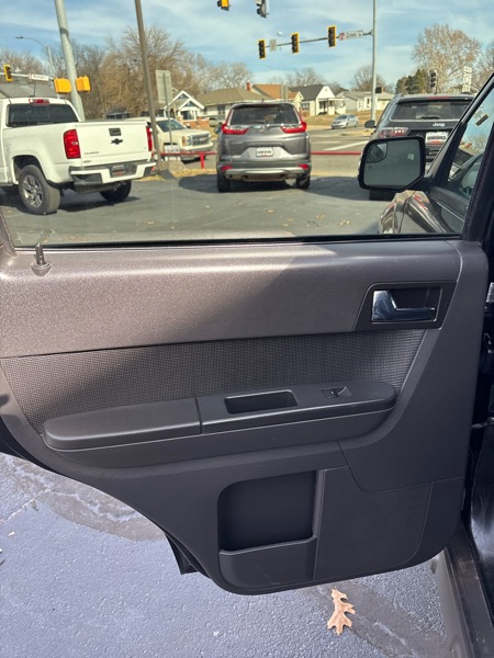 Ford Escape Limited FWD 2011