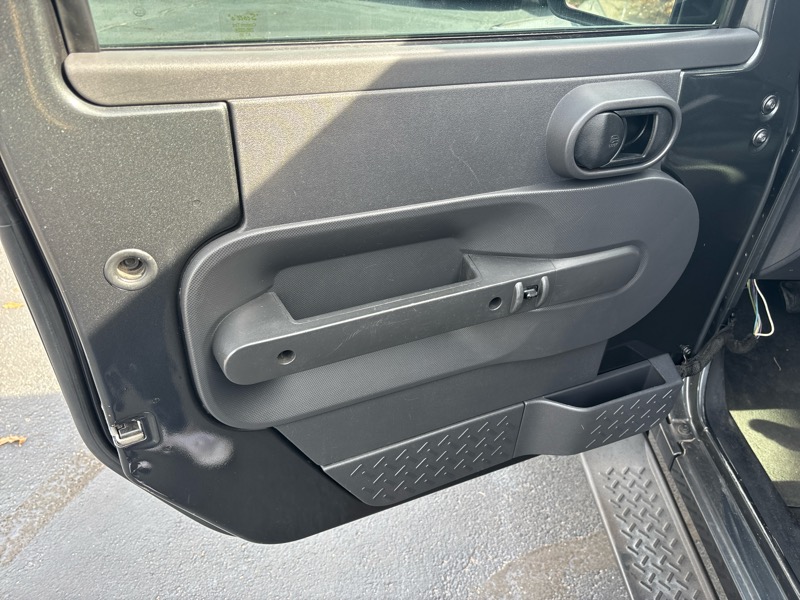 Jeep Wrangler Unlimited Sahara 4WD 2010