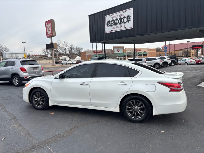 Nissan Altima 2.5 SV 2015