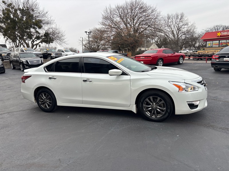 Nissan Altima 2.5 SV 2015